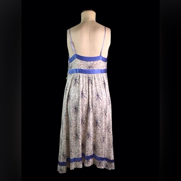 Maje Beige Floral Dress With Silk Ribbon Accents, S, EUC - Picture 4 of 6